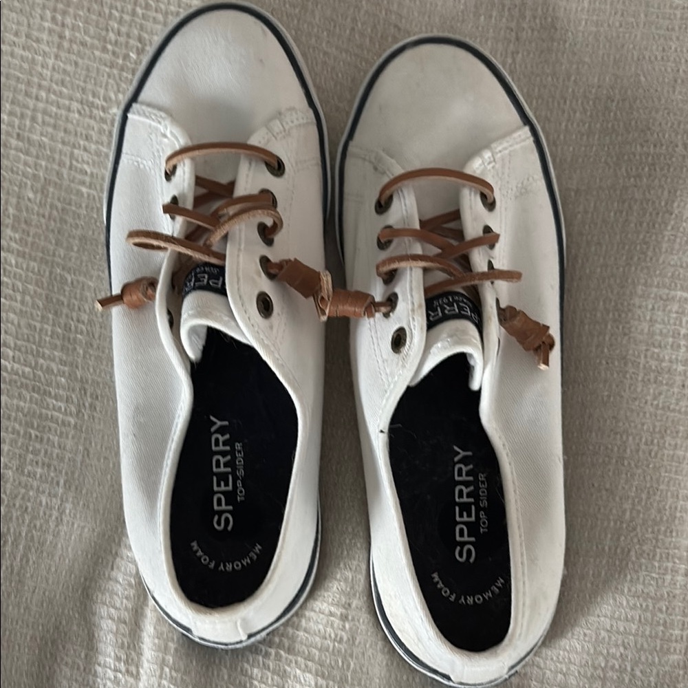 Sperry White and Tan Sneakers Casual Low-Top